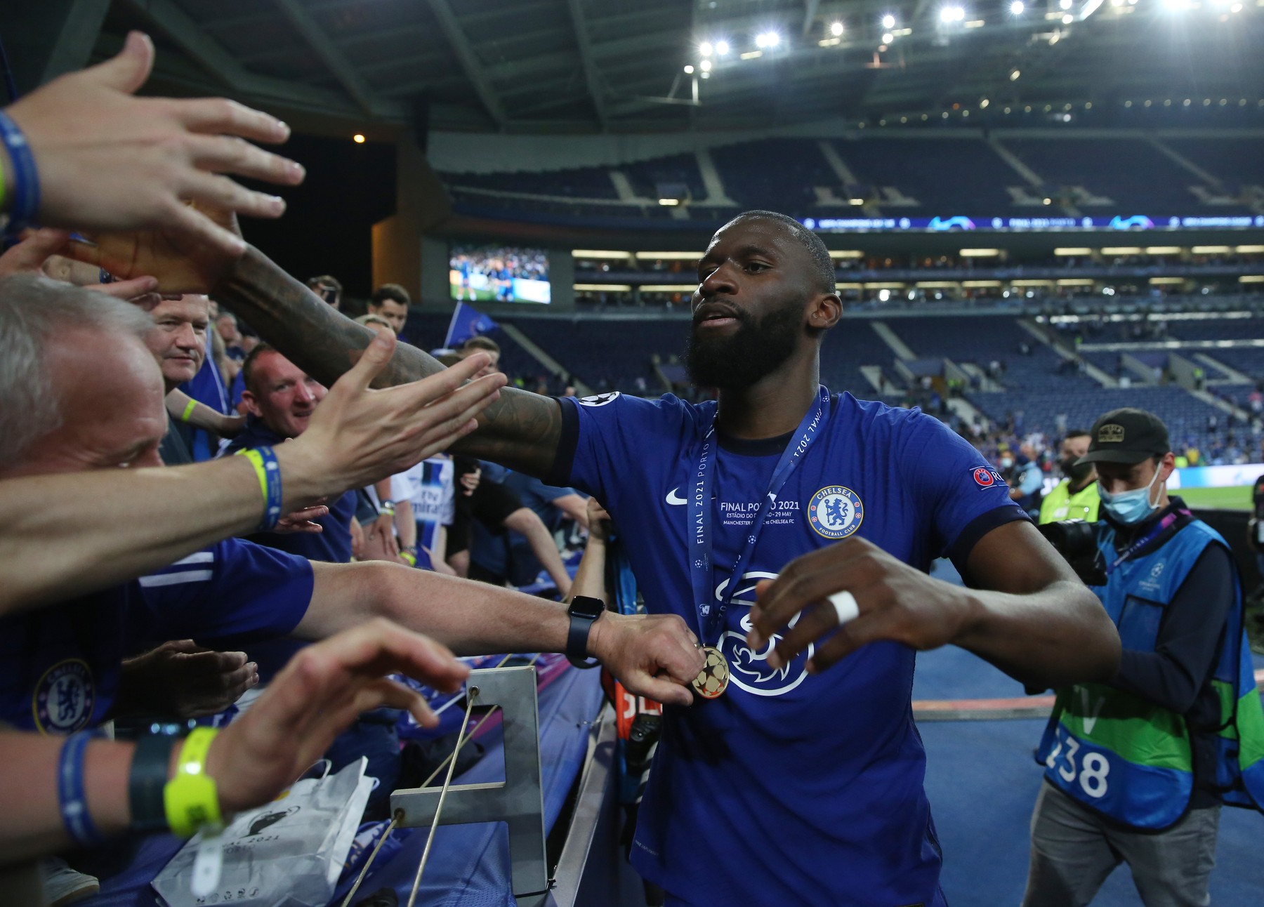 ”Forza Roma Sempre!” Gestul făcut de Antonio Rudiger după ce a câștigat Champions League alături de Chelsea