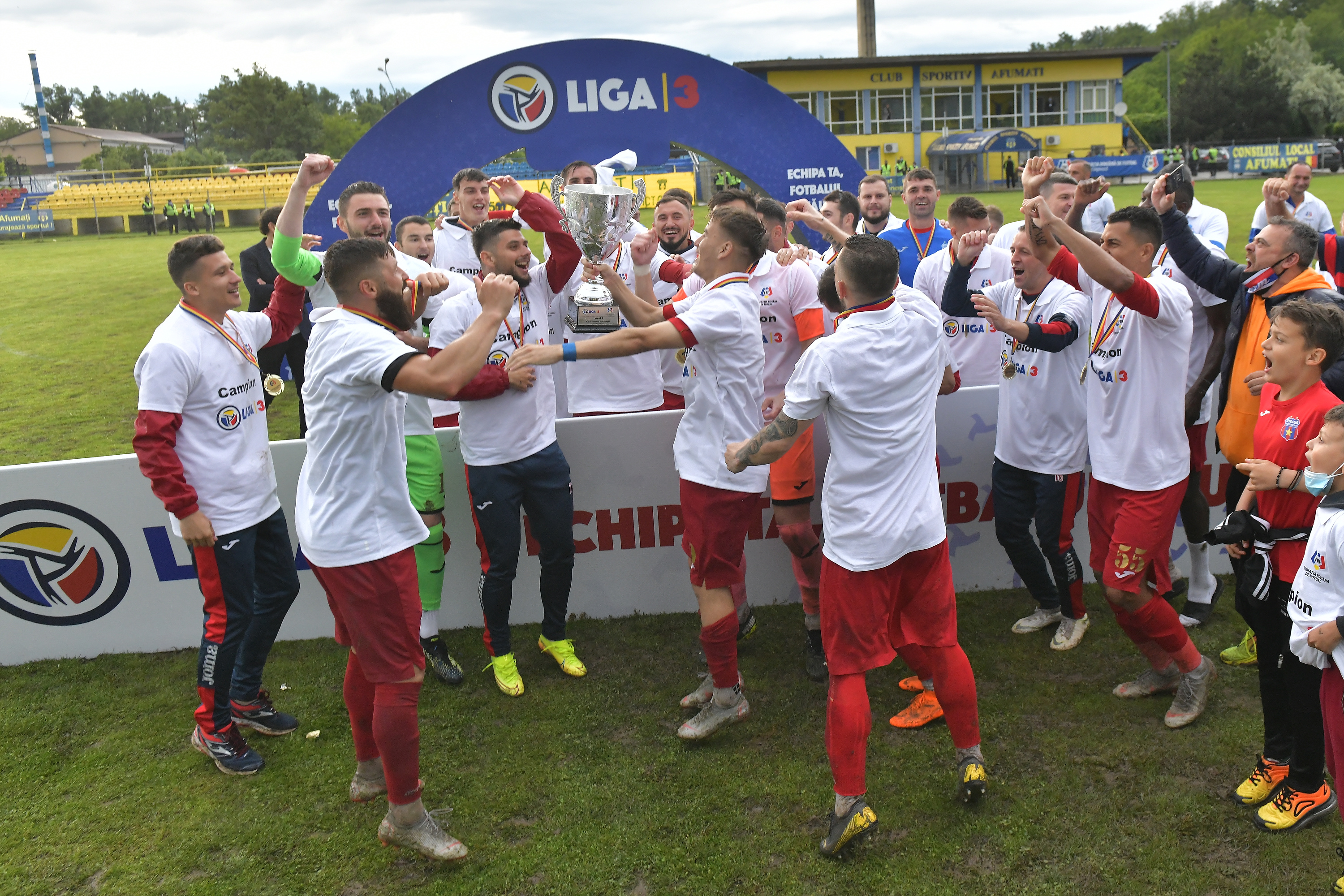 Adrian Bumbescu lansează o ipoteză neliniștitoare: ”Eu știu că Steaua nu are drept de promovare în Liga 1!”