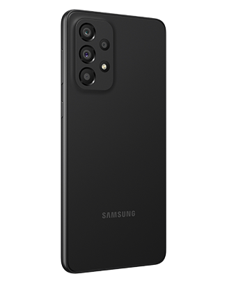 Telefon Telefon Samsung Galaxy A33 5G Negru, privit din spate de la un unghi de 20 de grade spre stanga, observandu-se cele 4 camere si logo-ul Samsung, pe un fundal alb
