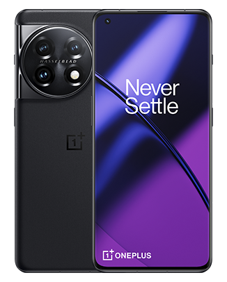 Telefon Telefon OnePlus 11 5G, negru, vizibil fata spate, imagine de fundal cu valuri violet, pe telefonul cu spatele observandu-se cele 3 camere